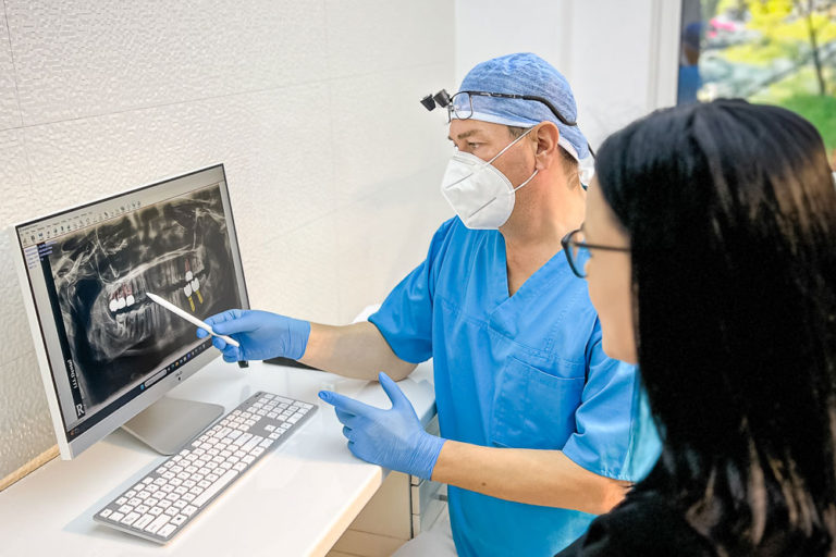 consultatie dinti ficsi in 24 de ore