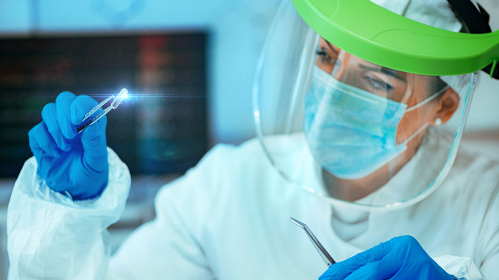 Cum alegi implantul dentar in functie de pret: ieftin vs de calitate