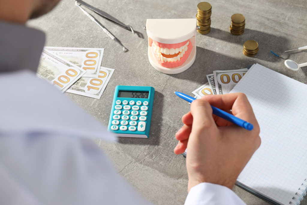 pretul unei punti dentare in functie de numarul de dinti