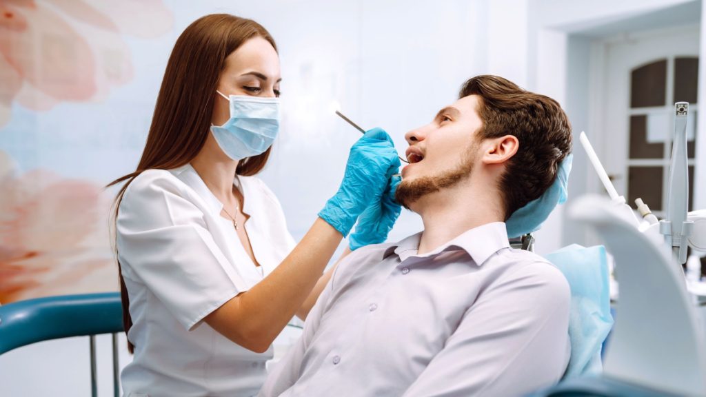 procedura fatete dentare