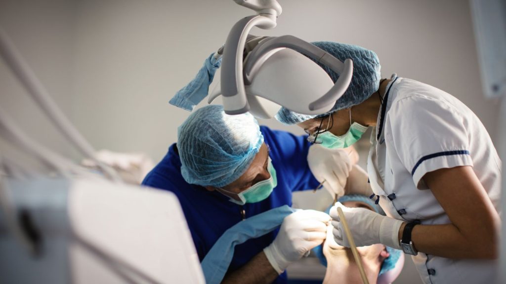 procedura laser gingivectomie
